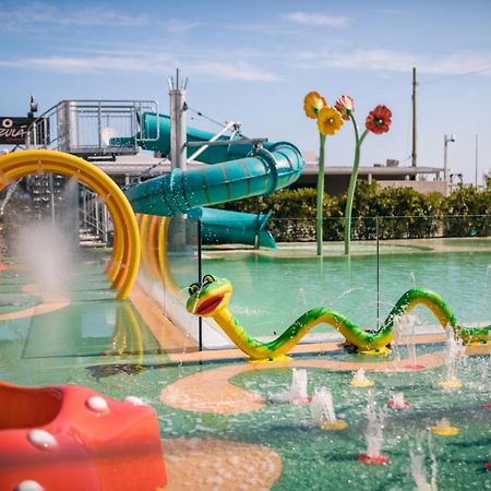 Trevi Family Resort กัตตอลิกา ภายนอก รูปภาพ